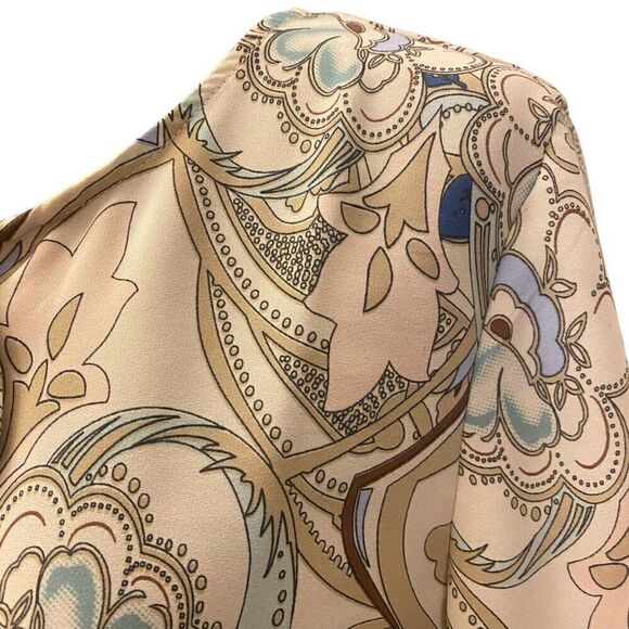 Ava Christine Beige‎ and Blue Popover Flowy Top with 3/4 Sleeves Sz L - Picture 5 of 13